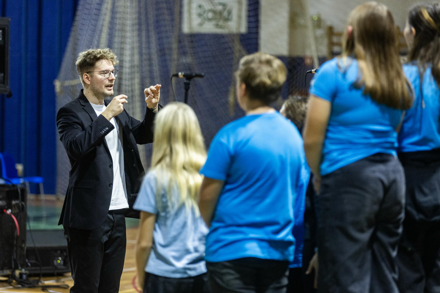 2025 12 11  60 let OS I Roba 57.jpg